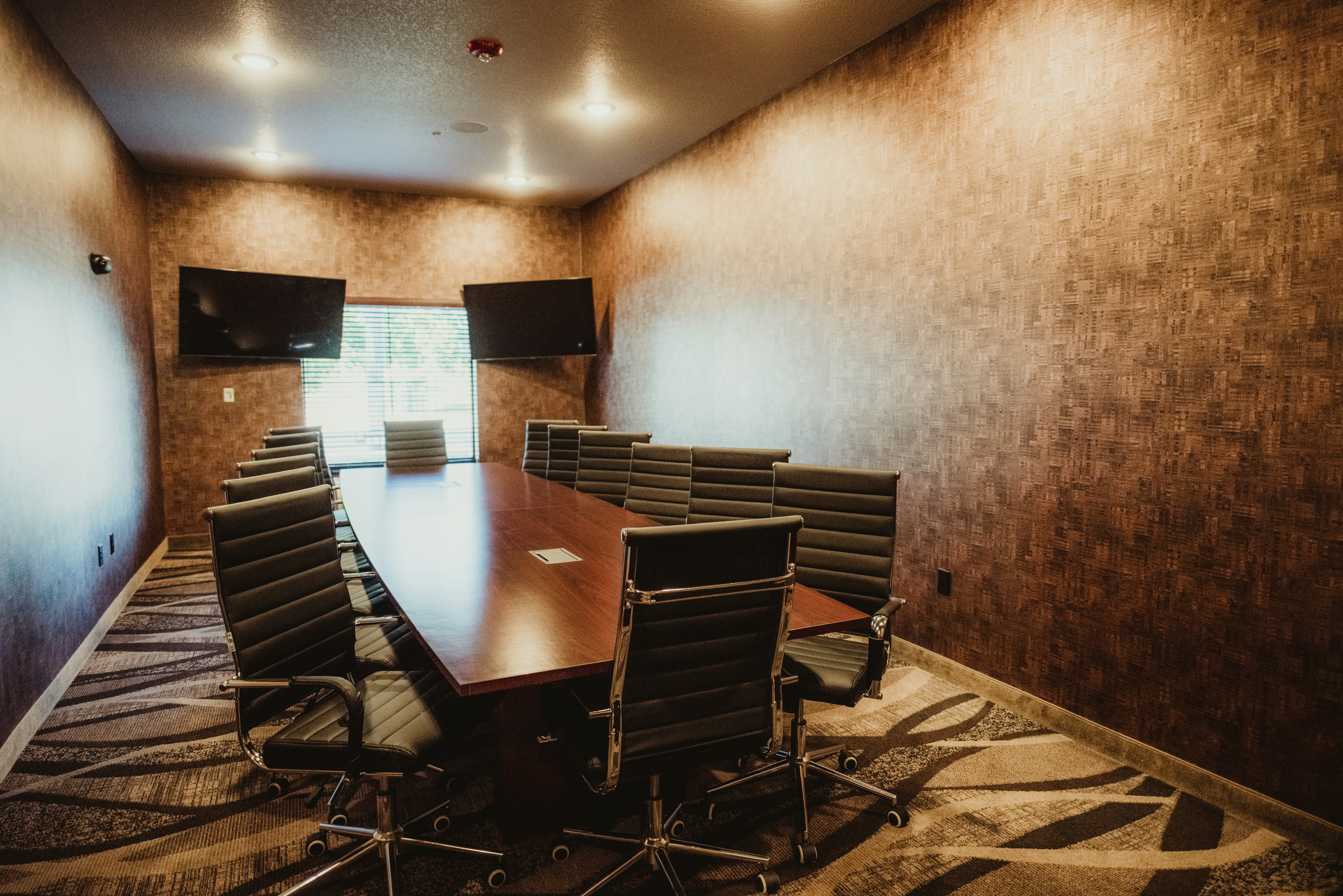 Cobblestone Hotel & Suites - Ottumwa 40/50