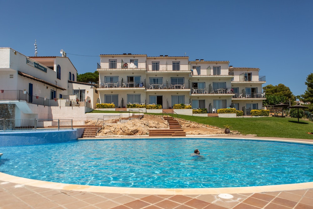 APARTAMENTOS TORREVELLA 4/37