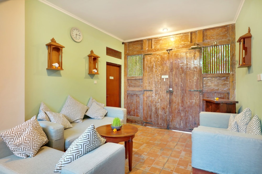 THE VIE VILLA 20/35