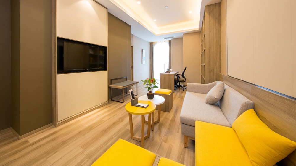 Atour Hotel (Chongqing Hongyadong Riverside) 19/36