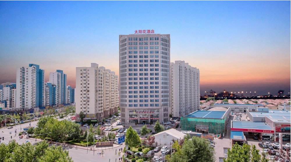Sun Flower Hotel 4/36