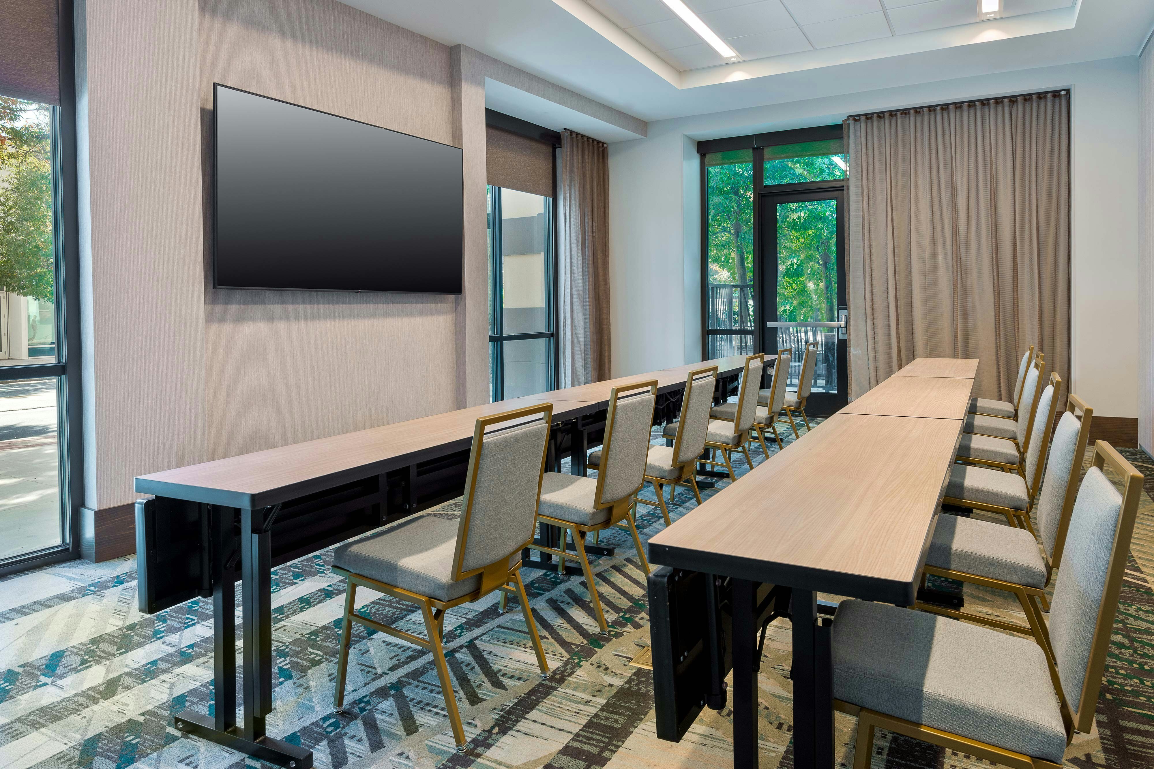 Courtyard by Marriott Atlanta Midtown 19/28