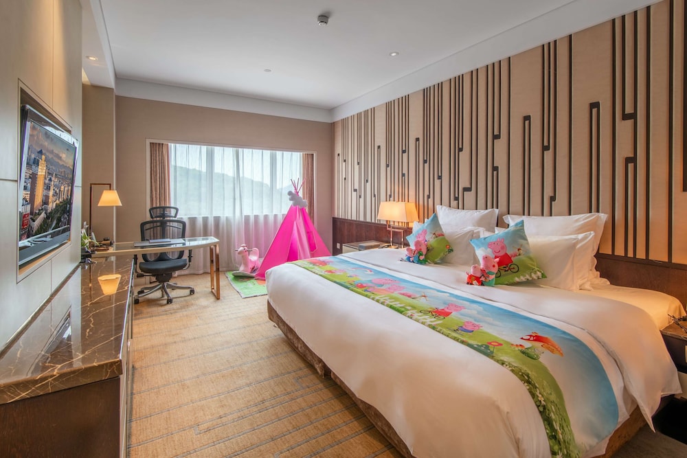 SUPERIOR, DOUBLE BED, MOUNTAIN VIEW