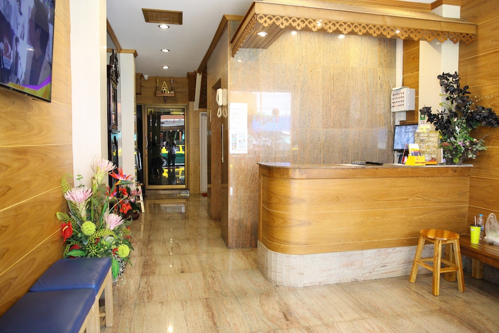 Tanee Place 12/48