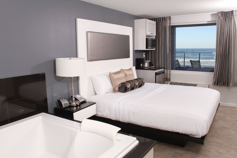 Lotus Boutique Inn Suites 21/57