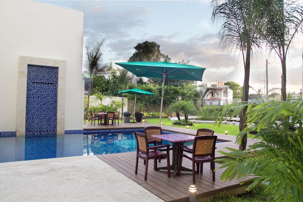 Meson de La Luna Hotel Spa 63/74