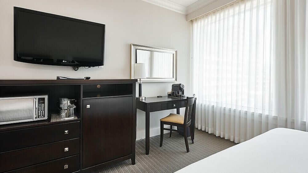 HOTEL RIALTO 56/63