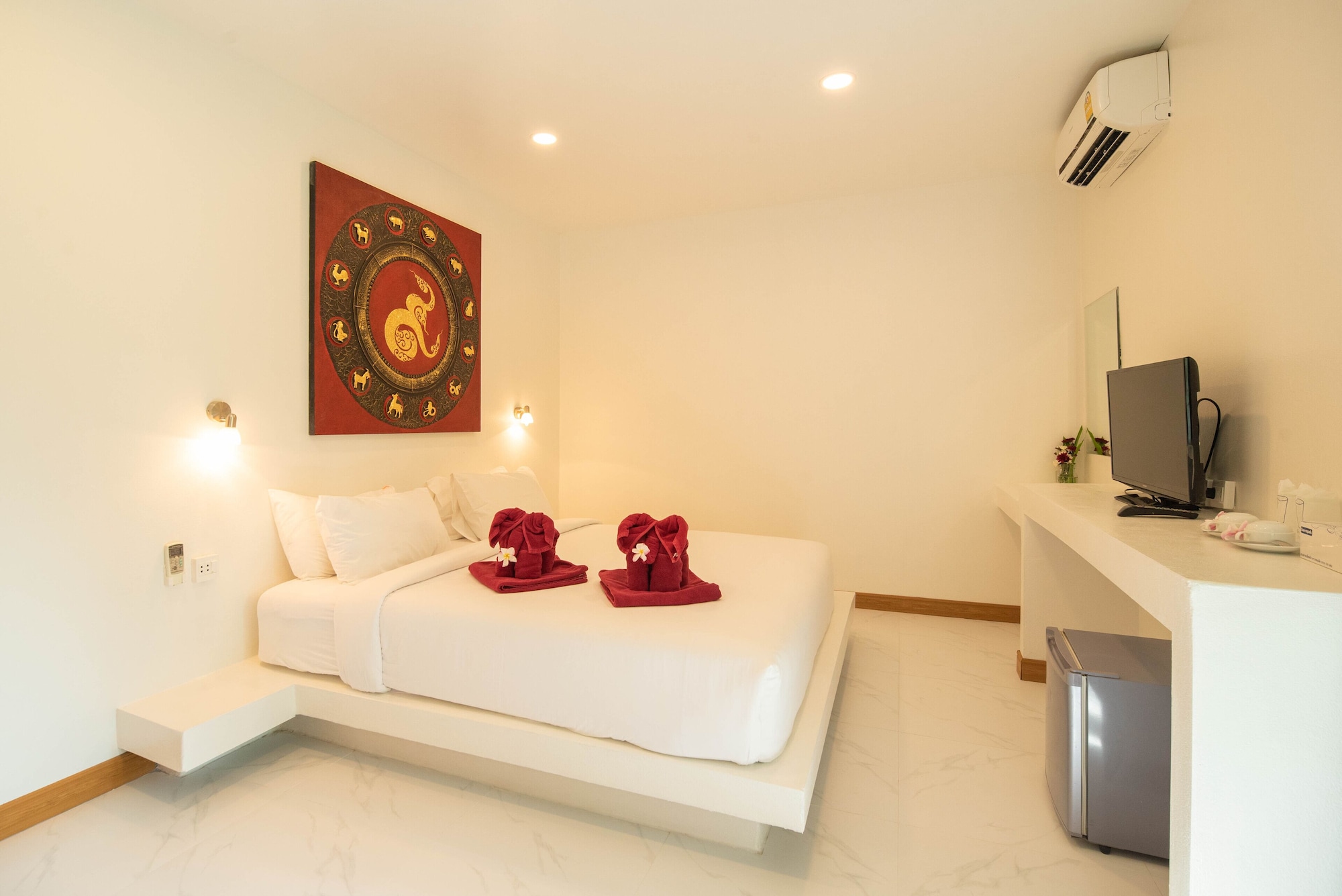 2 Bedrooms, Villa, 2 King Beds, Garden Side