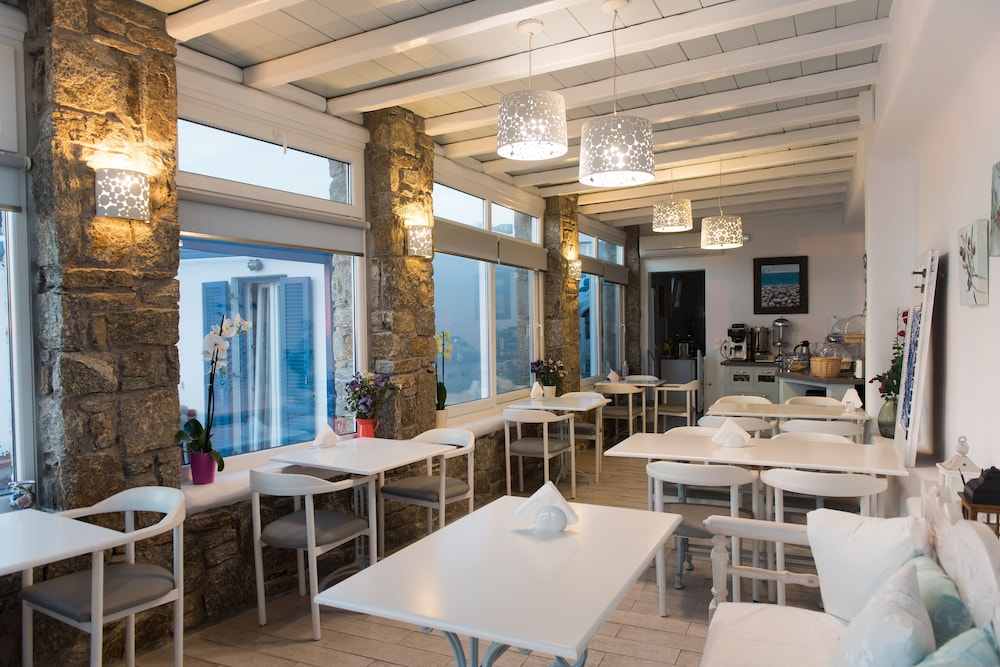 Spanelis Hotel 34/56