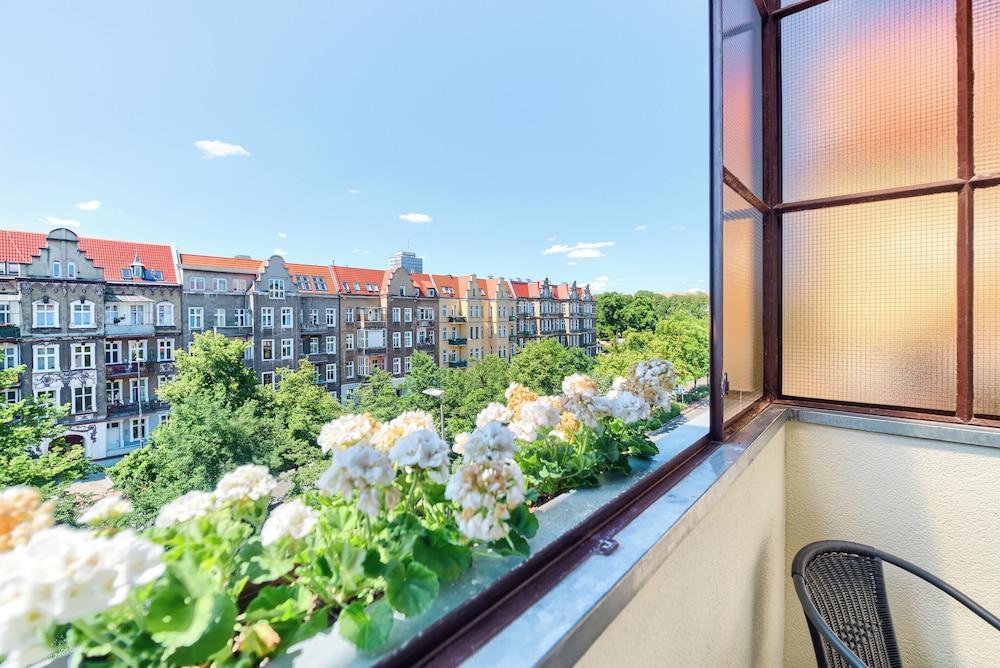 1899 Aparthotel 35/69
