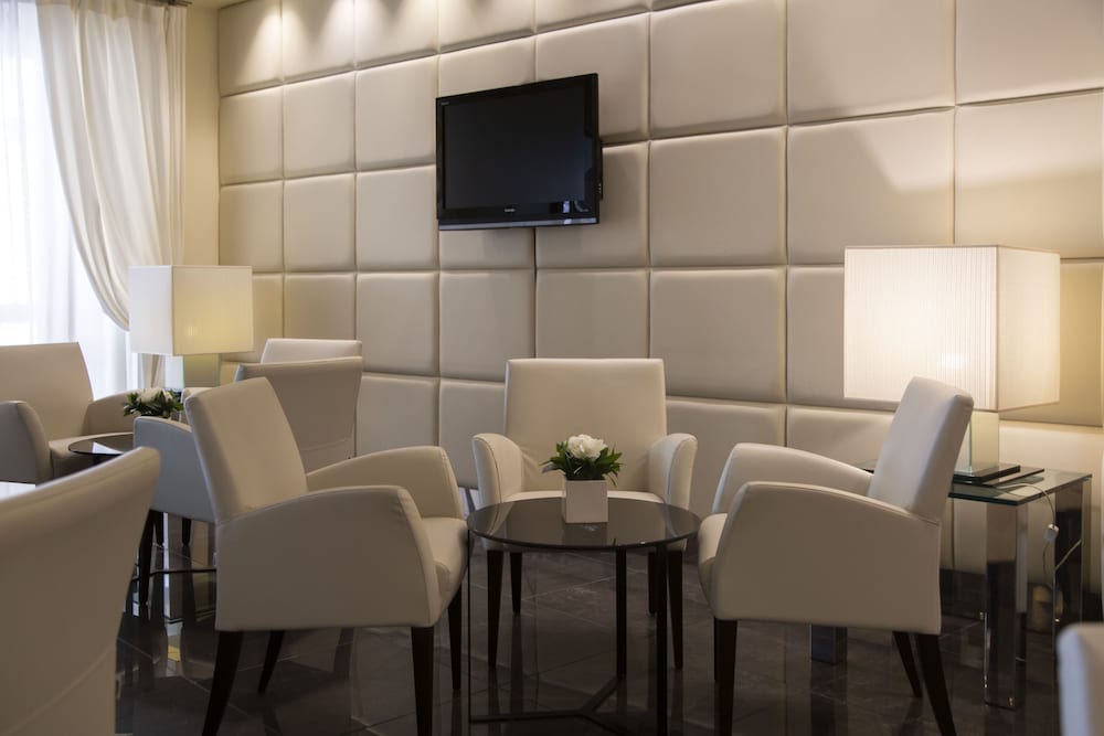 HOTEL ANTICO BORGO 46/52