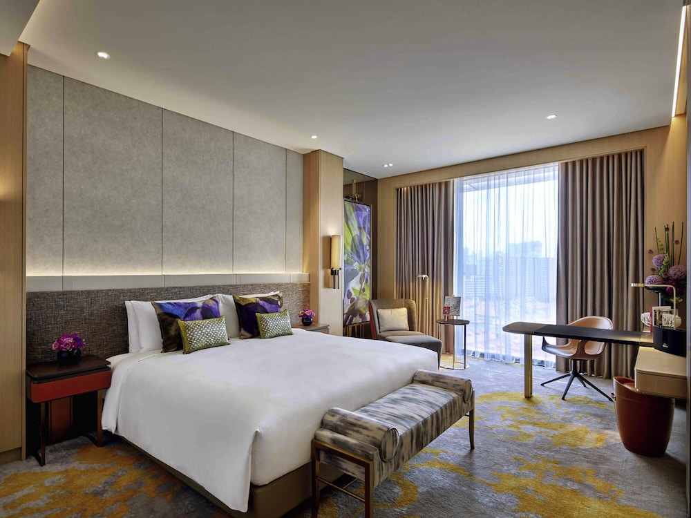 HERITAGE, PREMIUM, LUXURY, KING BED, WITH VIEW