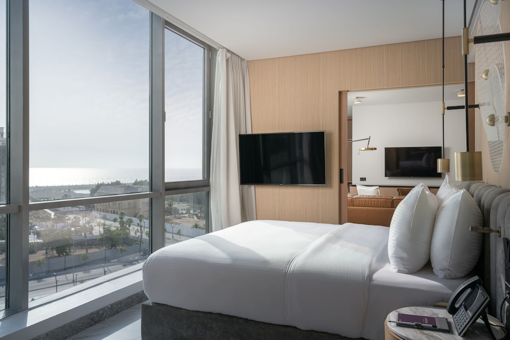 PRESIDENTIAL, SUITE, SEA VIEW