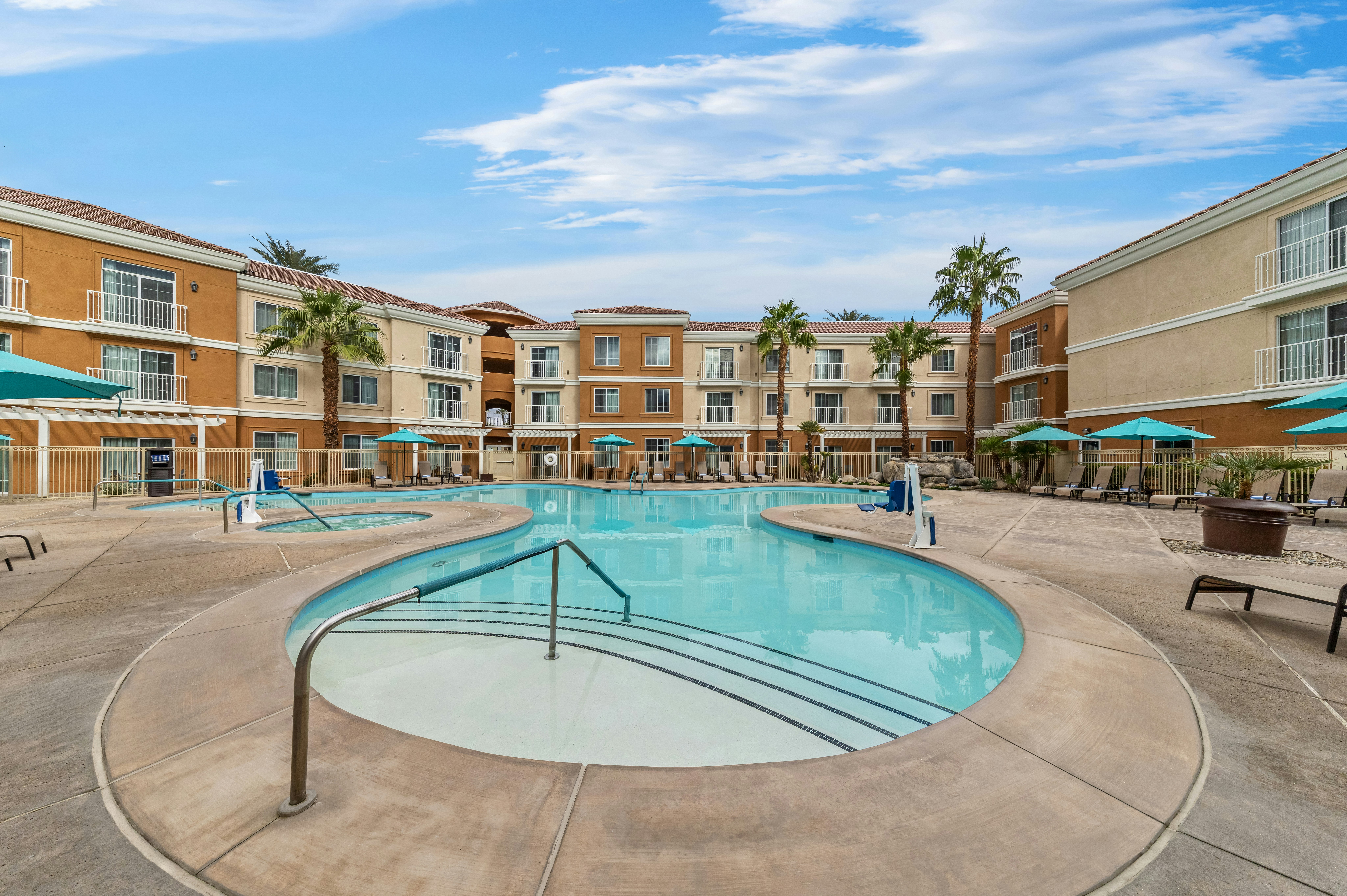 Homewood Suites by Hilton La Quinta 61/62
