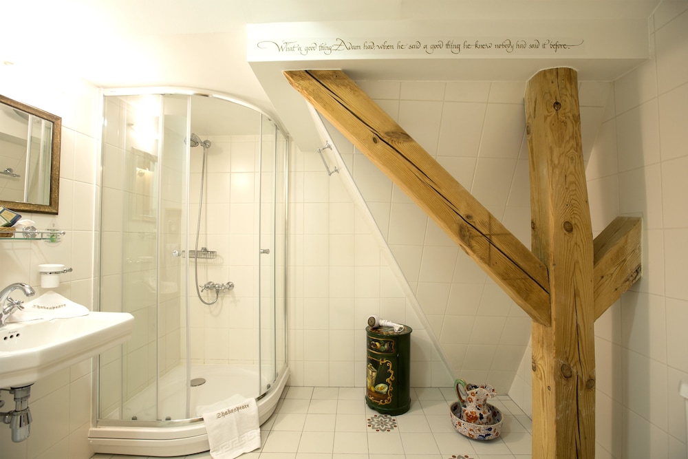 Shakespeare Boutique Hotel Vilnius 68/68