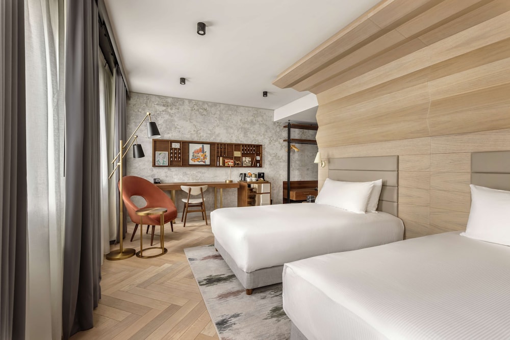 Canopy by Hilton London City 8/49