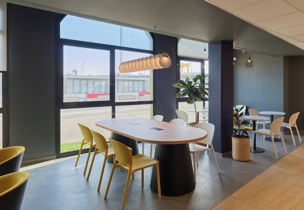 B&B Hotel Paris Vitry-sur-Seine 3 stars 44/55
