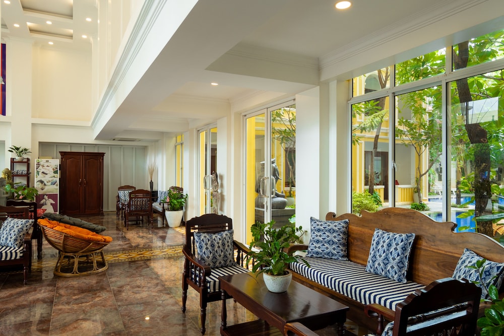 La Residence WatBo Hotel 44/64