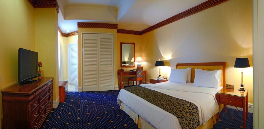 The Jesselton Hotel 14/50
