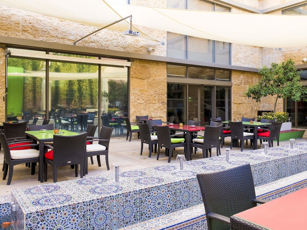 Ibis Hotel Amman 58/72