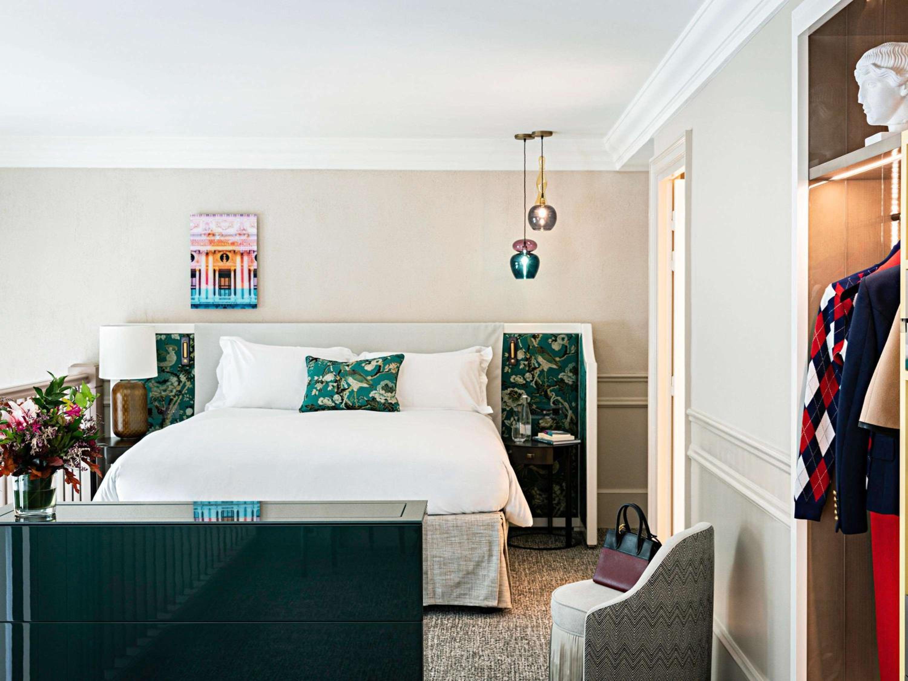 Opera, Duplex, Suite, King Bed, Living Area, Balcony