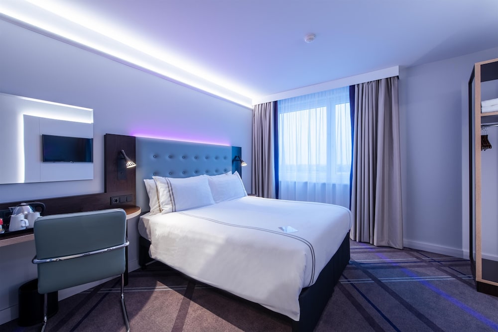 Standard, Double Bed