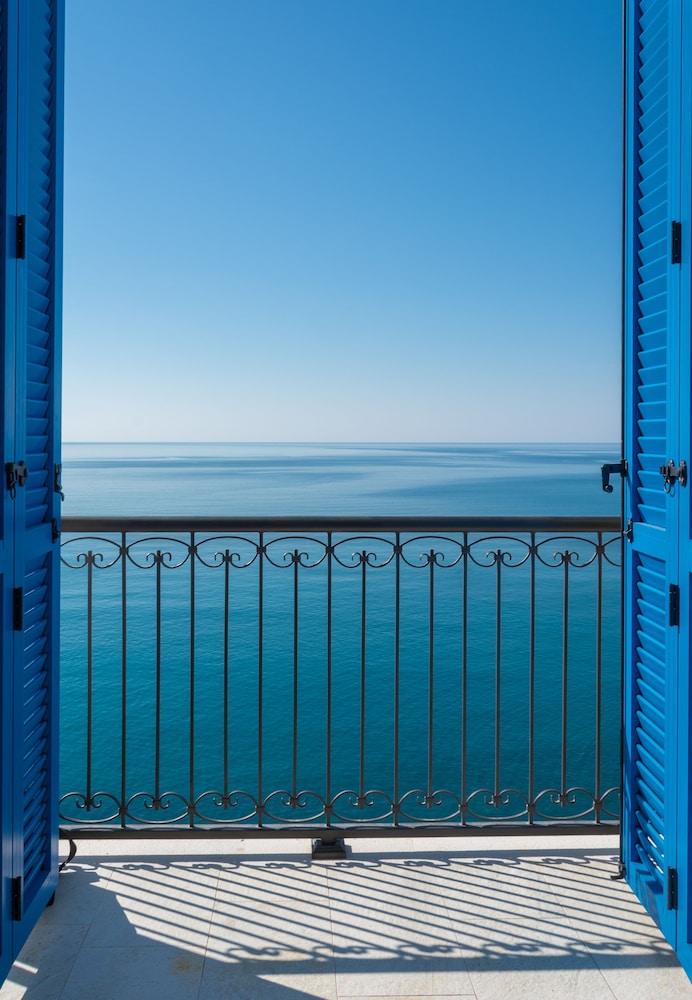 Lustica Bay Vacation Homes 41/50