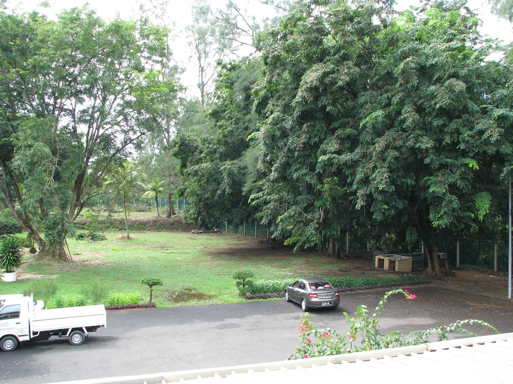 Mersing Merlin Inn 36/50