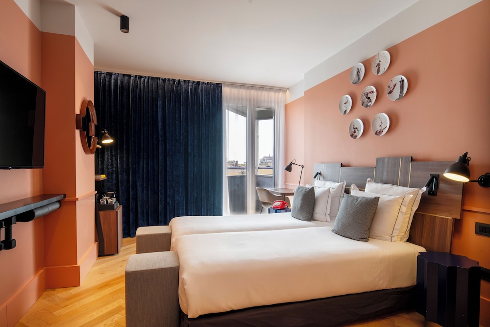 ROOM, TWIN BEDS, ACCESSIBLE