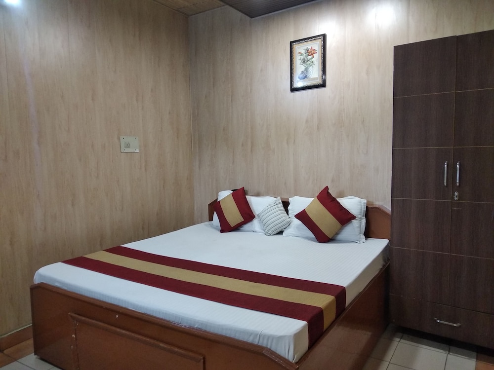 HOTEL PALACE 13/35