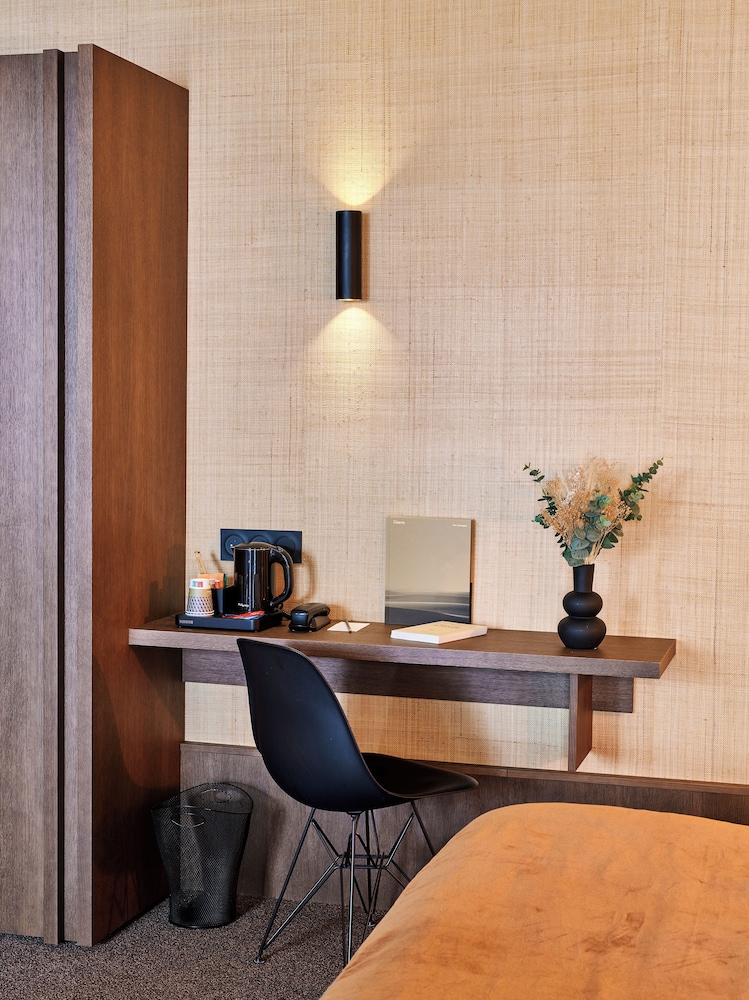 Mercure St Malo Front de Mer Hotel 37/48
