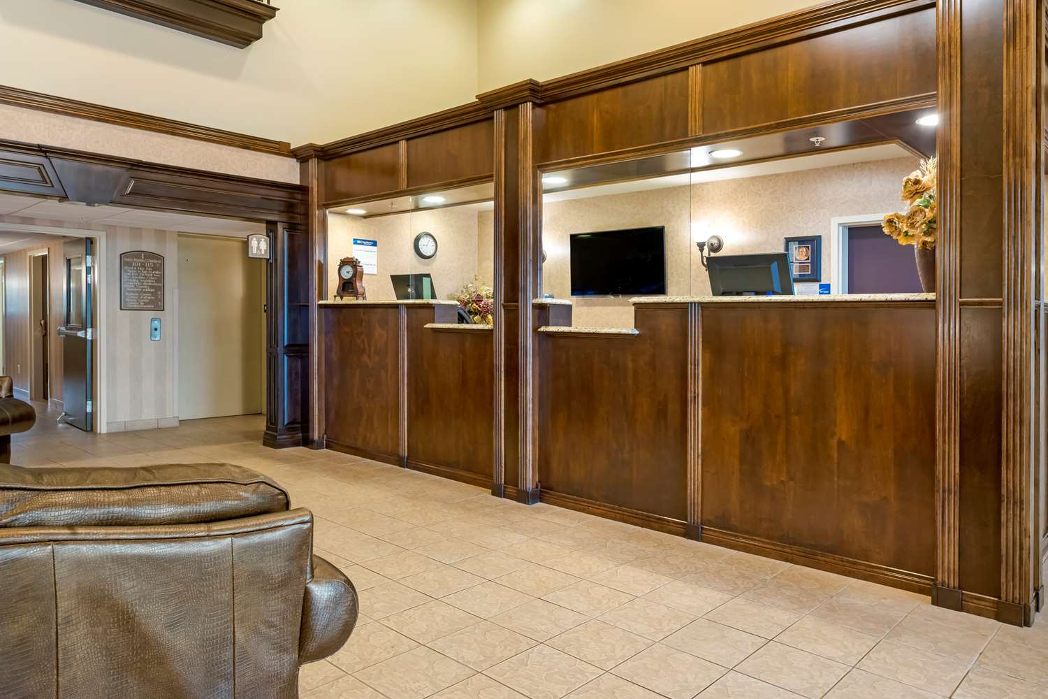 Best Western Plus Grand-Sault Hotel & Suites 3/26