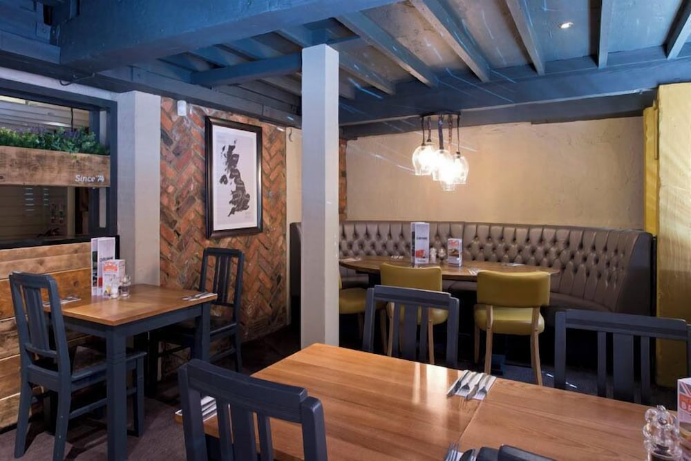 Premier Inn Cambridge North (Girton) 39/54