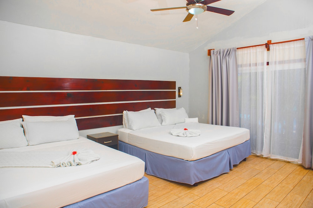Fantasy Island Resort Beach And Marina All Inclusive 16/74