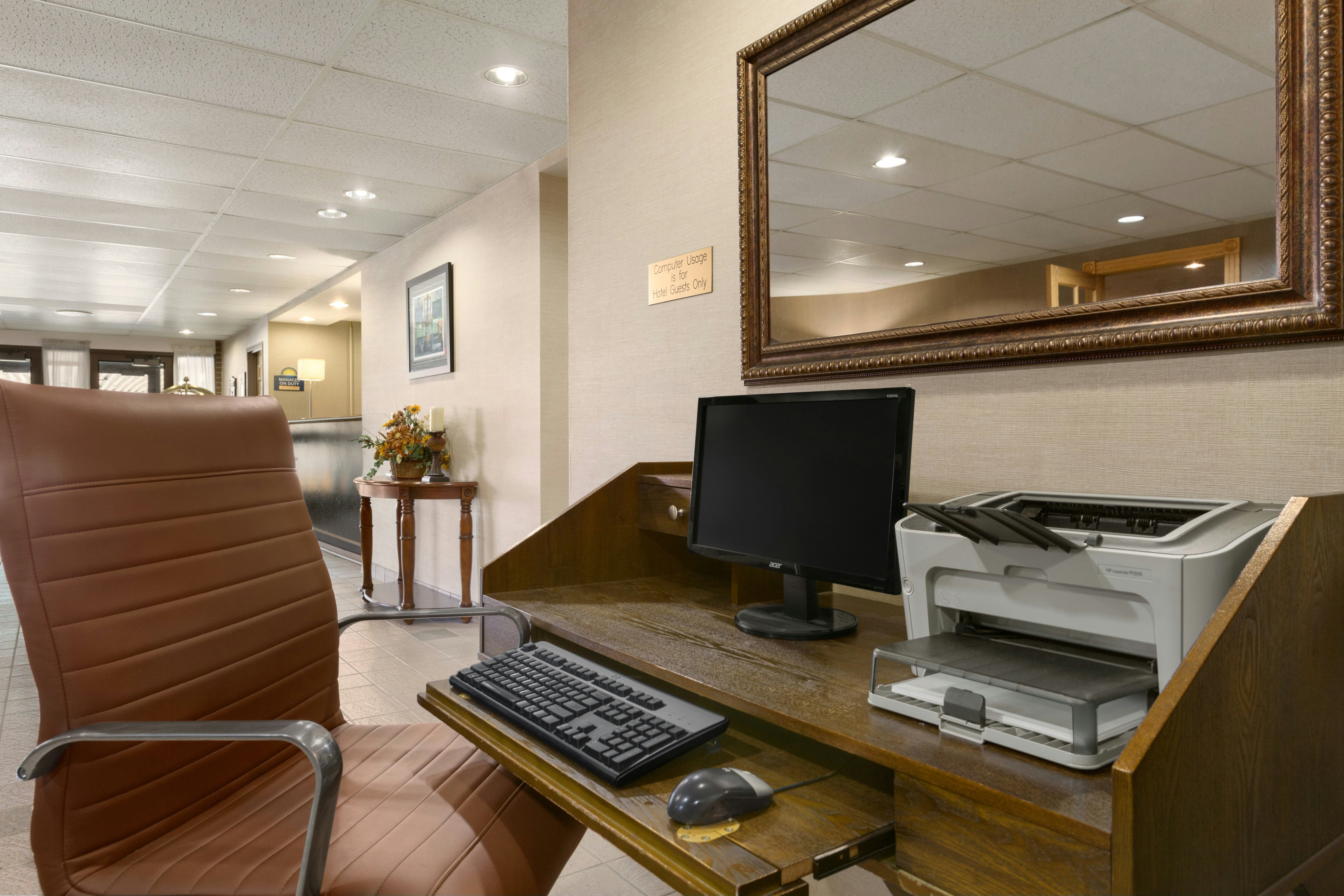 Days Inn Stephenville 18/24
