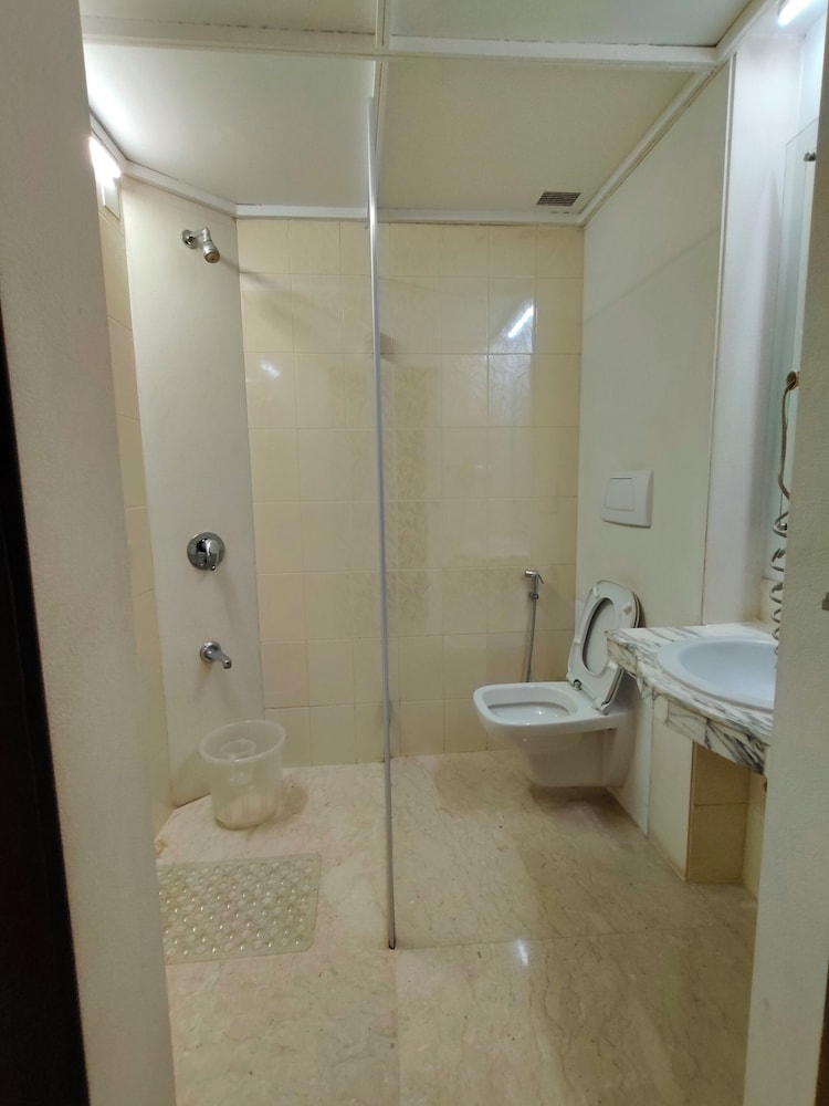 Hotel Regency 45/54