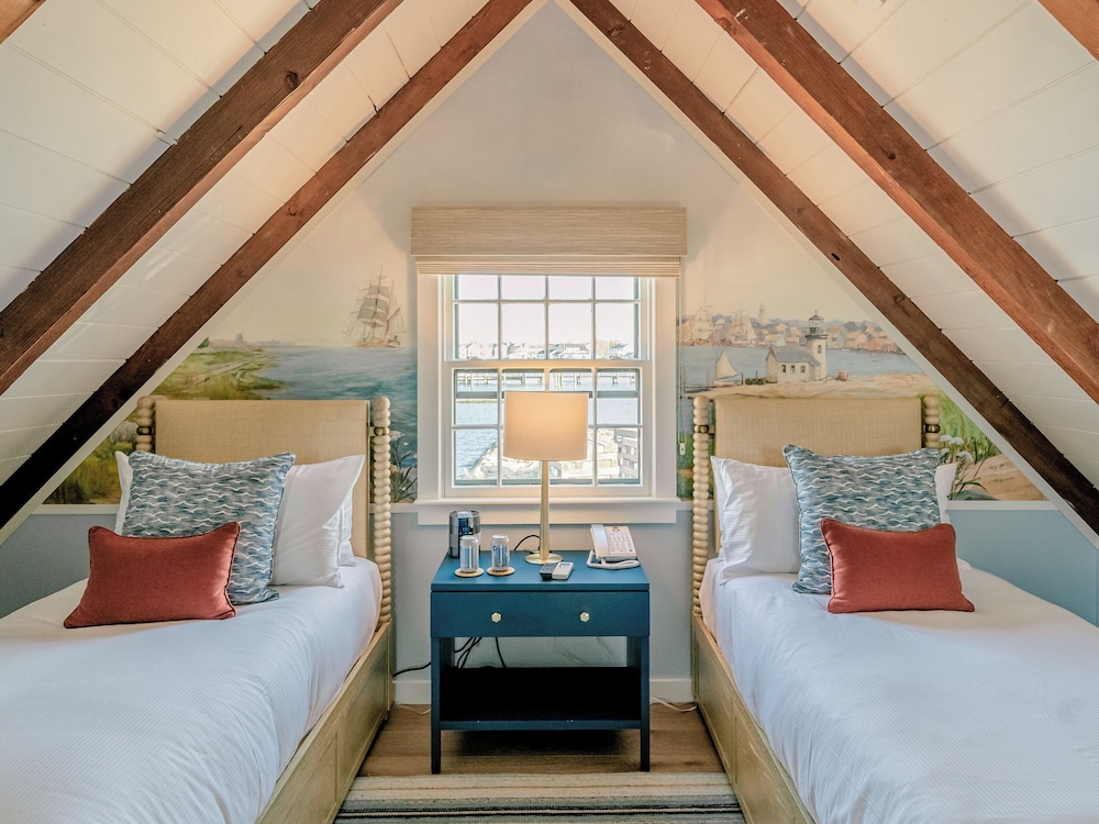 2 Bedrooms, Cottage, King and Queen Bed, Pet Friendly