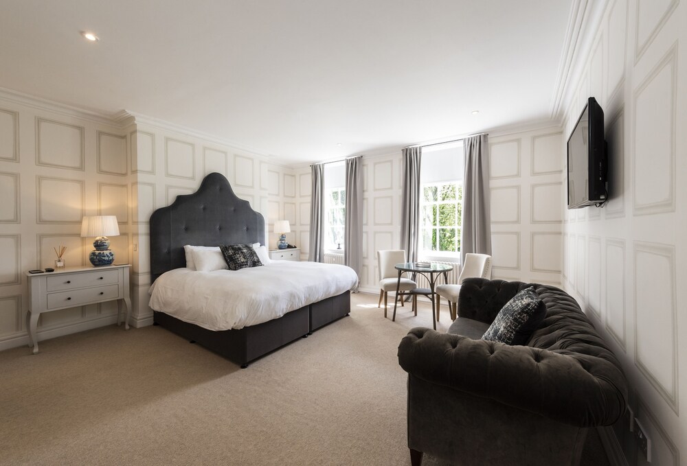 Statham Lodge Hotel 15/50