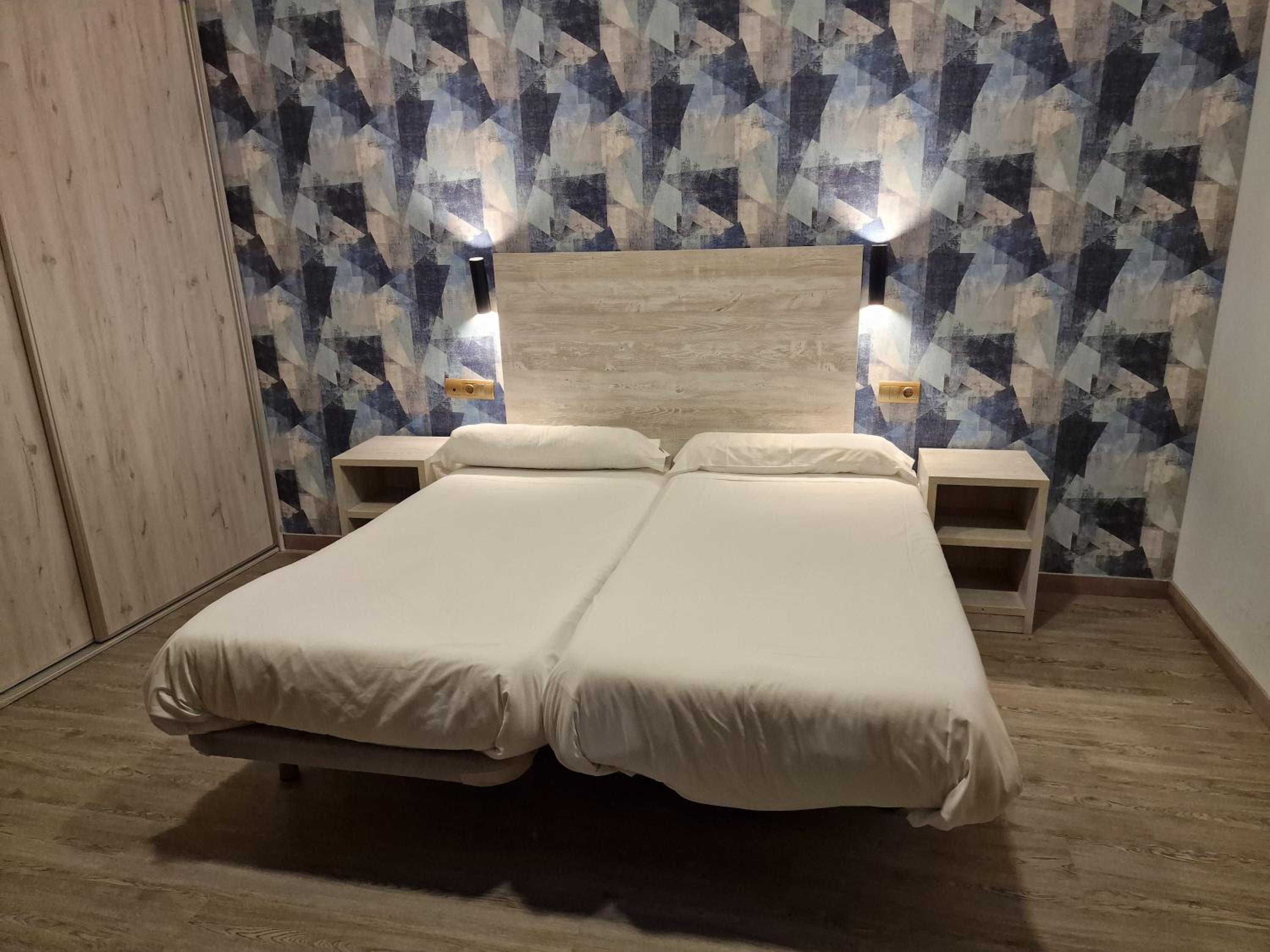 Hotel La Duquesa 17/50