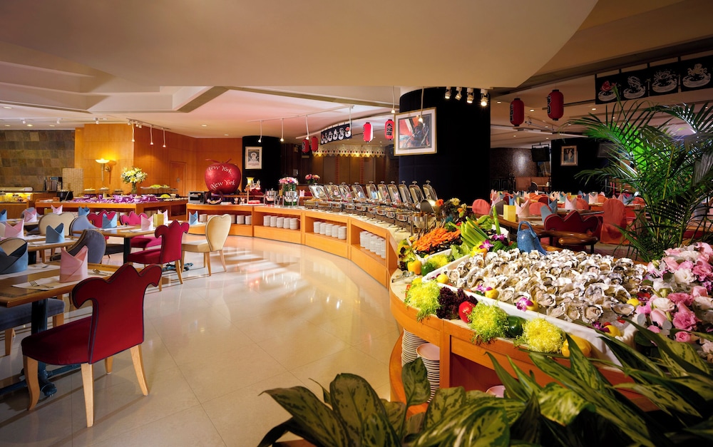 Harbour Plaza Resort City 37/62