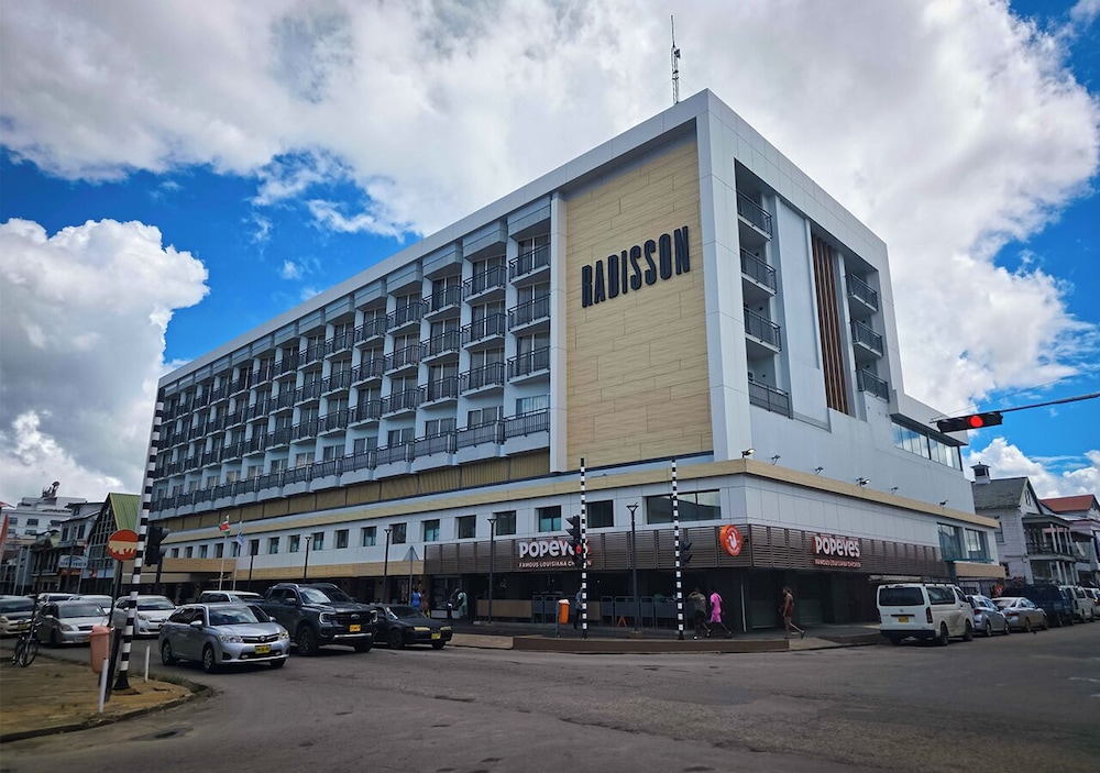 Radisson Hotel Paramaribo 43/55
