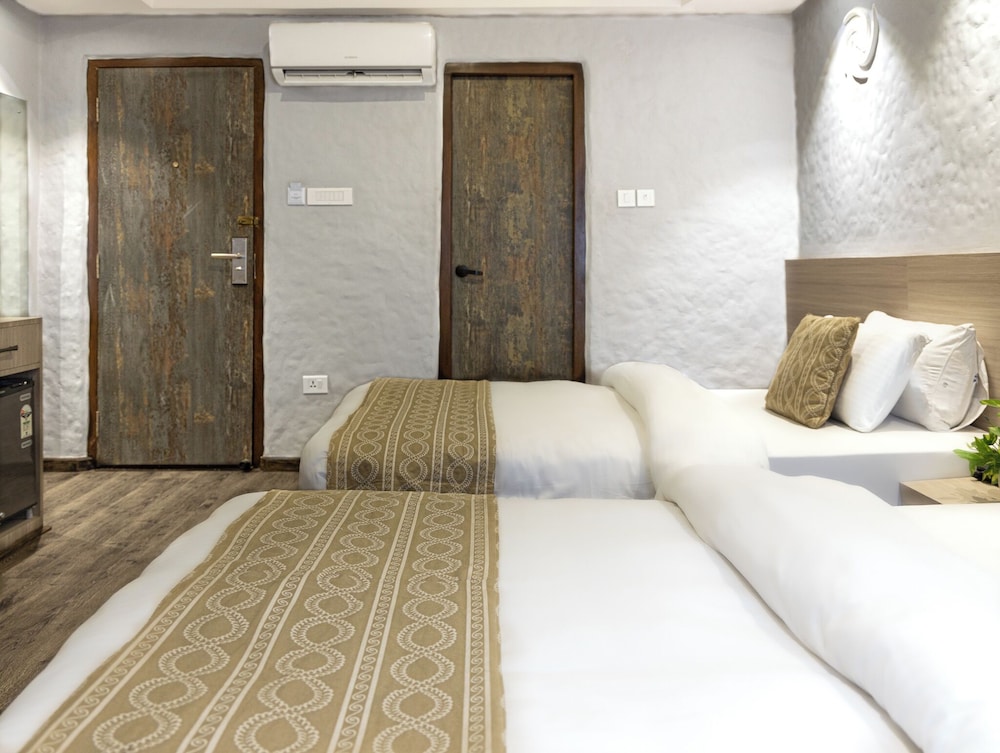Vastu Boutique Hotel 20/40