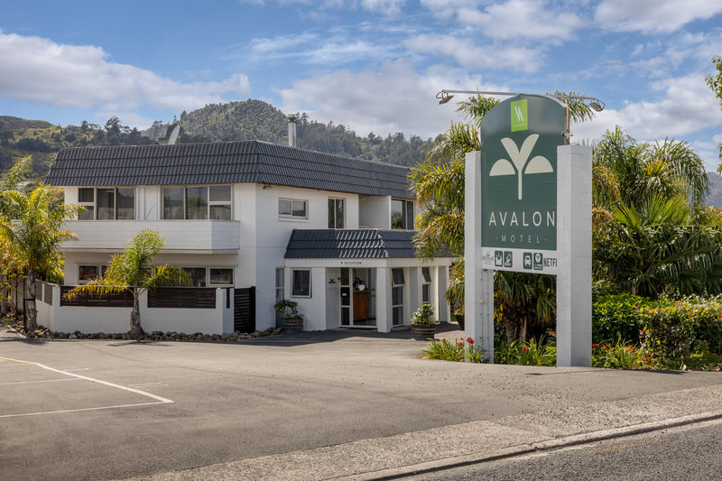 Avalon Motel Thames 21/22