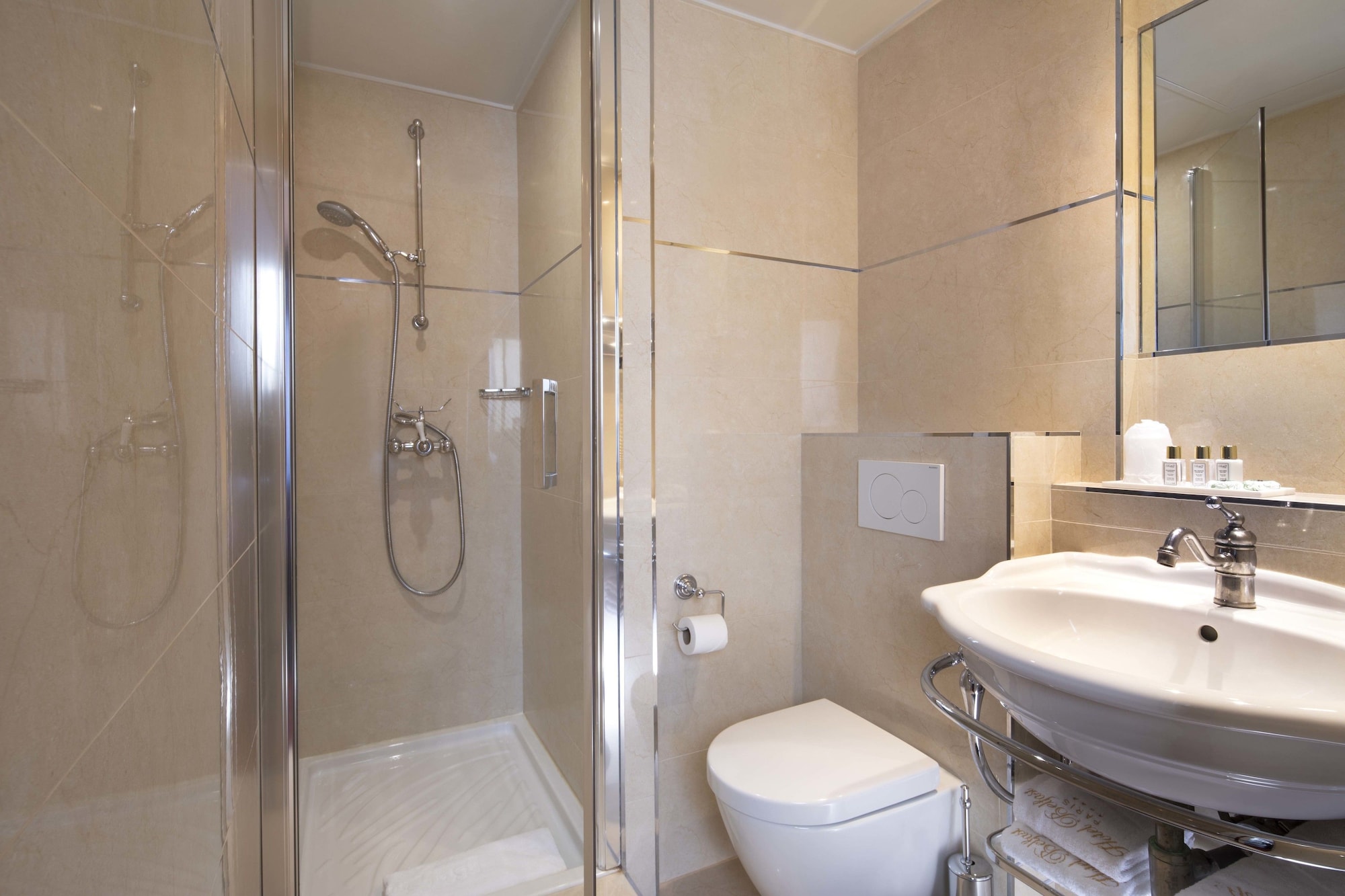غرفة مزدوجة سوبيريور، Hotel Belfast 6/7