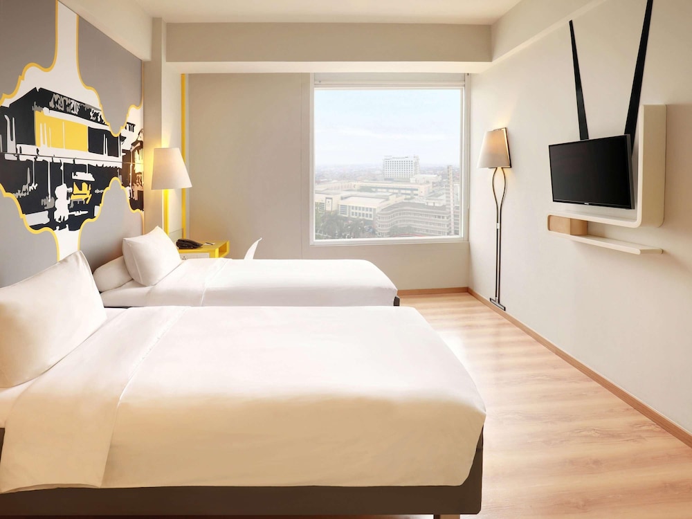 Kimaya Braga Bandung by Harris 33/52