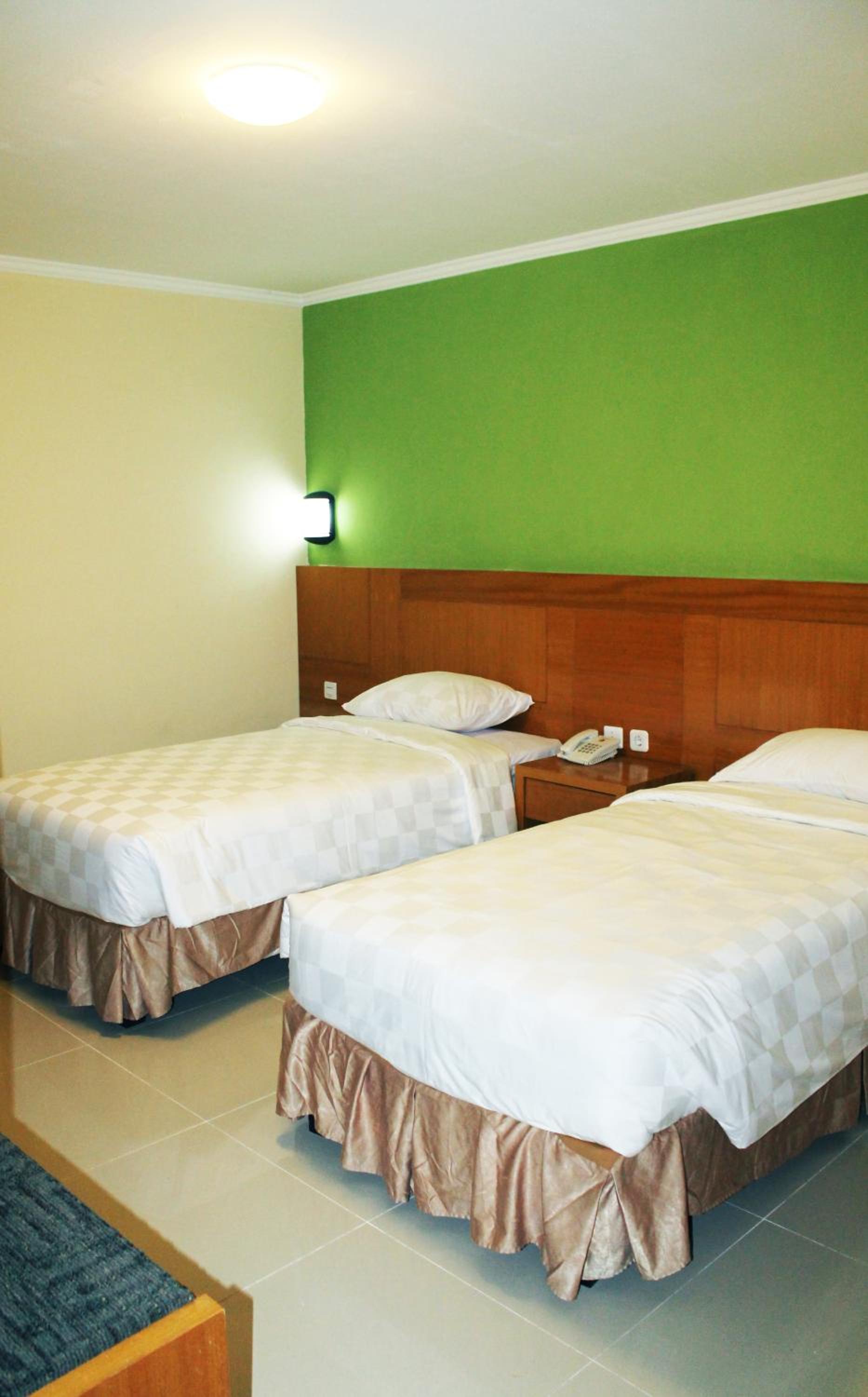 Maleosan Inn manado 12/28