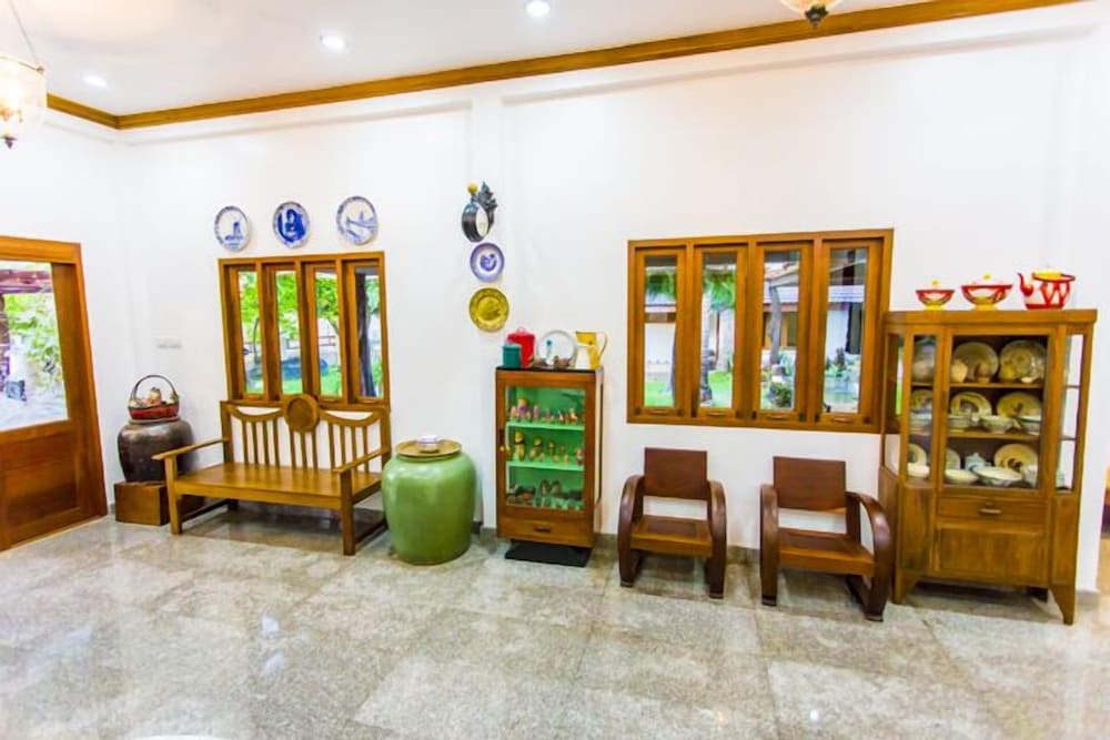Tree Home Plus Home Stay 42/50