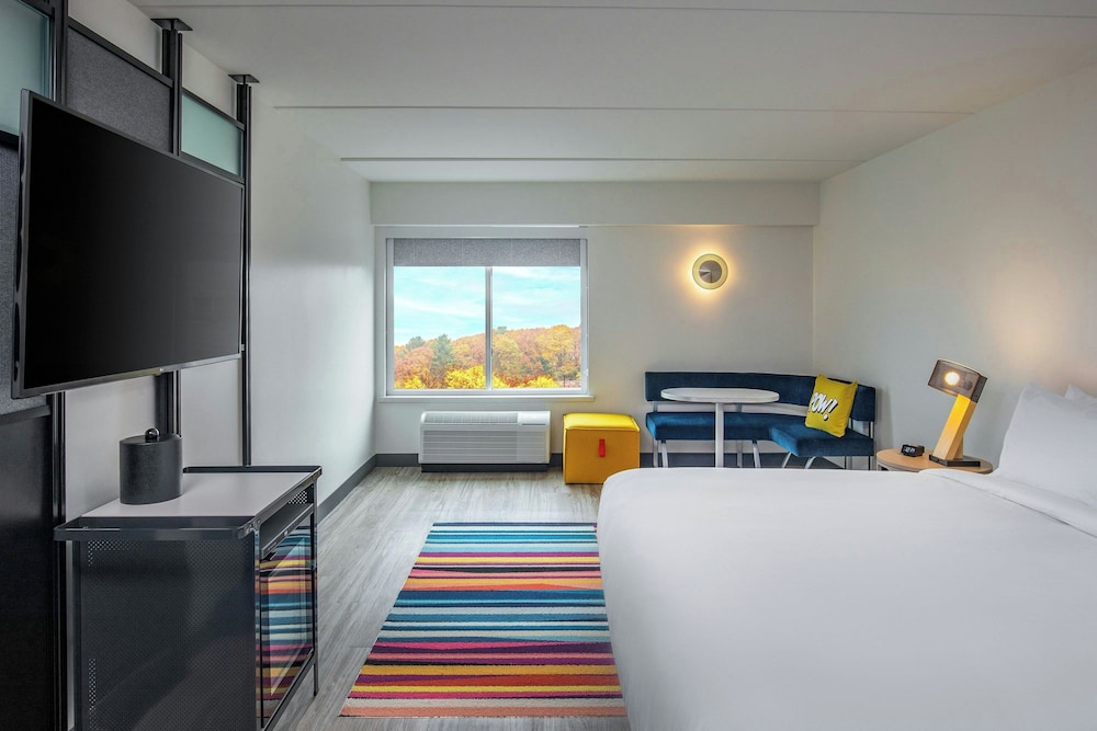 Aloft Framingham 5/59