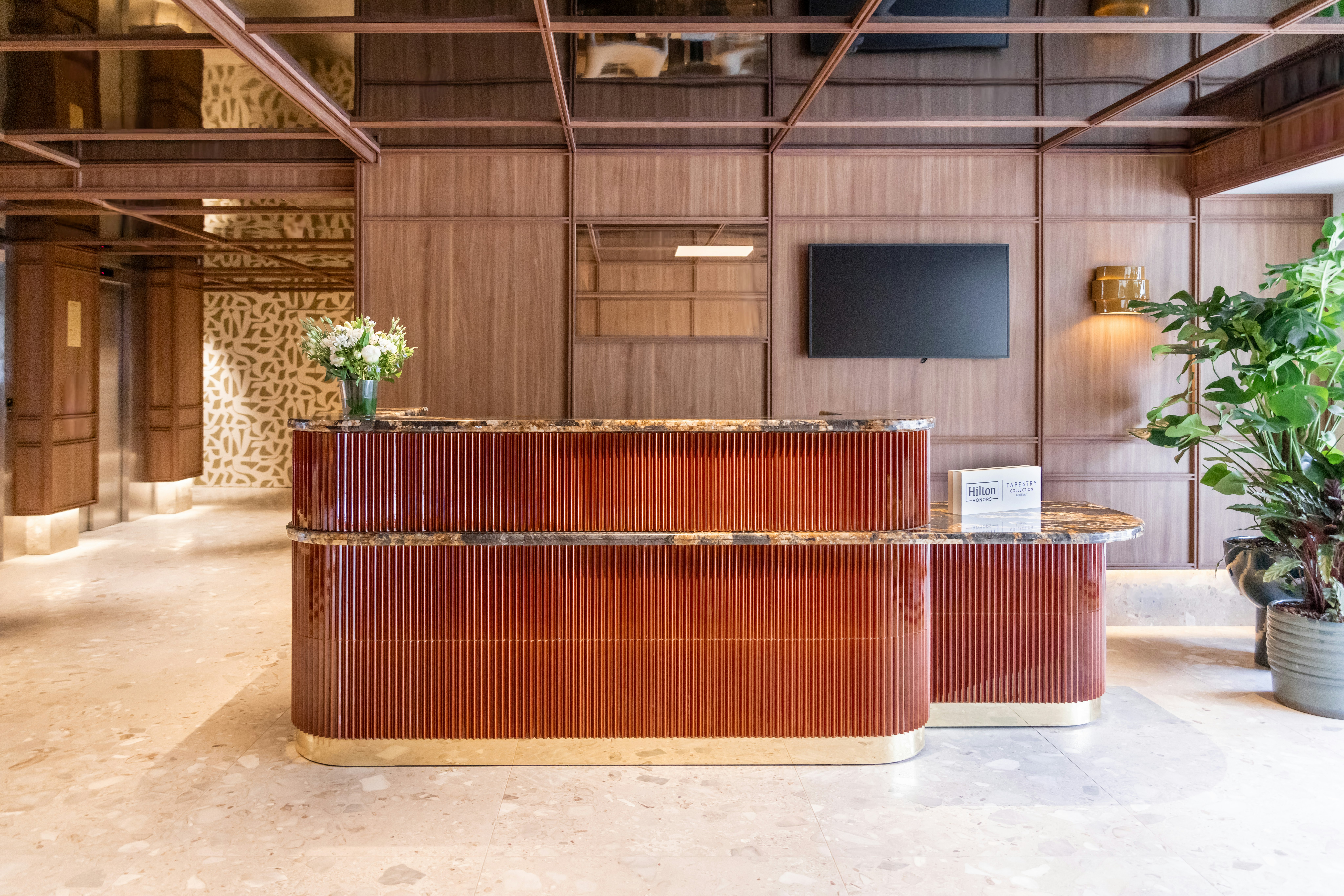 Hotel Ventura Saint-Tropez, Tapestry Collection by Hilton 9/22