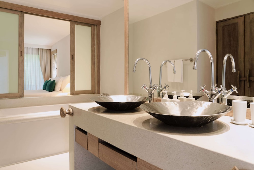 Wyndham Hua Hin Pranburi Resort and Villas 45/50